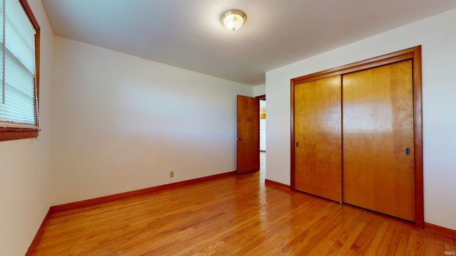 205 S US Highway 41, Fort Branch, IN 47648