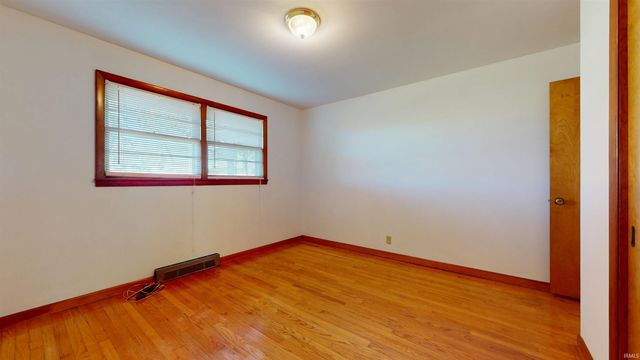 205 S US Highway 41, Fort Branch, IN 47648