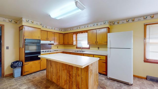 205 S US Highway 41, Fort Branch, IN 47648