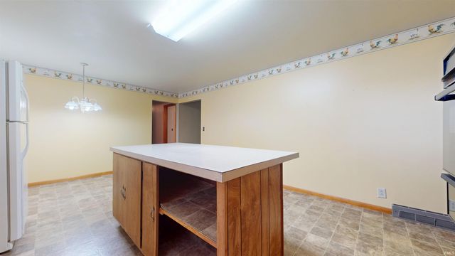 205 S US Highway 41, Fort Branch, IN 47648