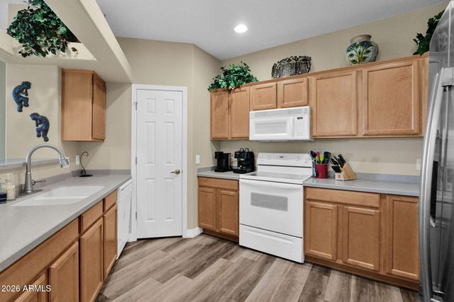 5450 E MCLELLAN Road 250, Mesa, AZ 85205