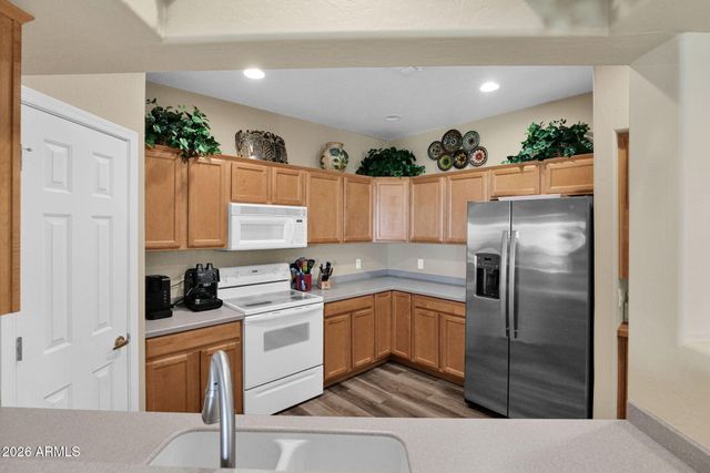 5450 E MCLELLAN Road 250, Mesa, AZ 85205