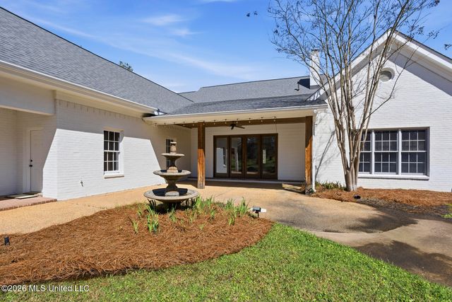 173 Anderson Station Road, Flora, MS 39071