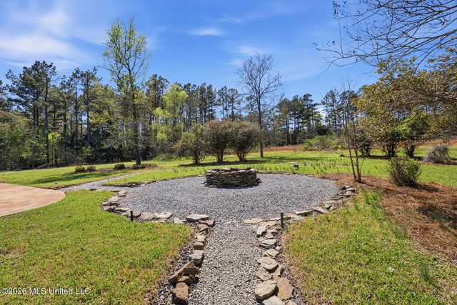 173 Anderson Station Road, Flora, MS 39071