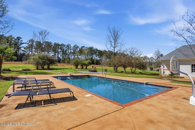 173 Anderson Station Road, Flora, MS 39071
