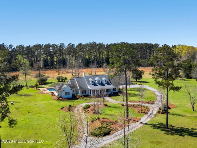 173 Anderson Station Road, Flora, MS 39071
