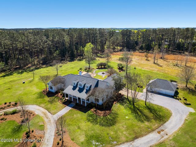 173 Anderson Station Road, Flora, MS 39071