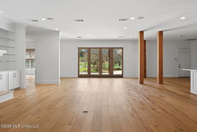 173 Anderson Station Road, Flora, MS 39071