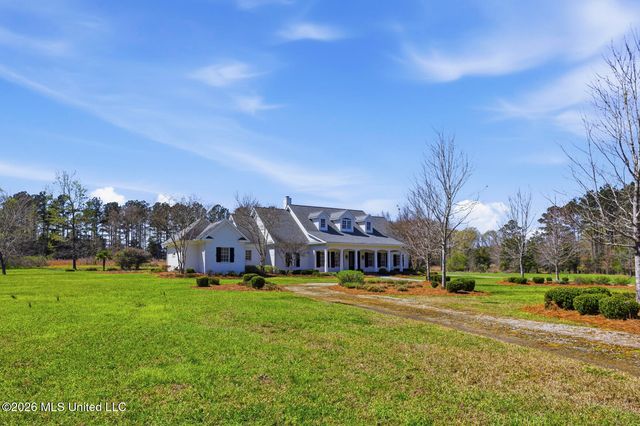 173 Anderson Station Road, Flora, MS 39071