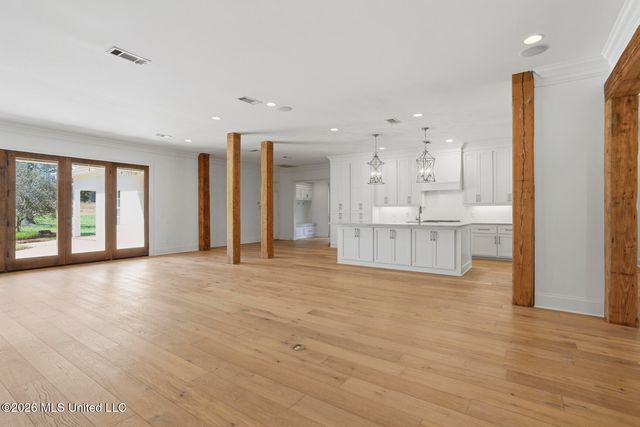 173 Anderson Station Road, Flora, MS 39071