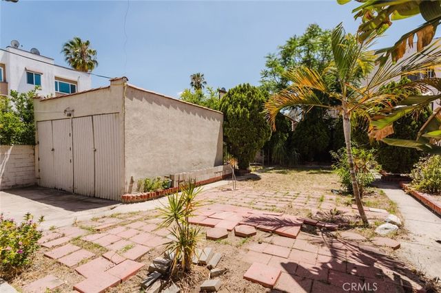 826 E Lomita Avenue, Glendale, CA 91205