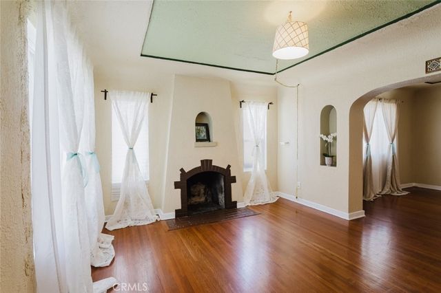 826 E Lomita Avenue, Glendale, CA 91205