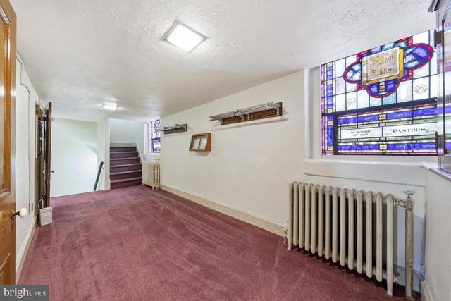4601 ALMOND ST, Philadelphia, PA 19137