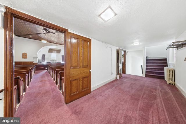 4601 ALMOND ST, Philadelphia, PA 19137