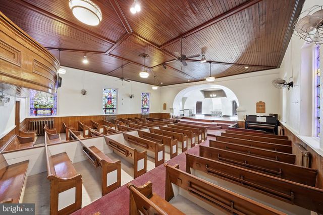 4601 ALMOND ST, Philadelphia, PA 19137