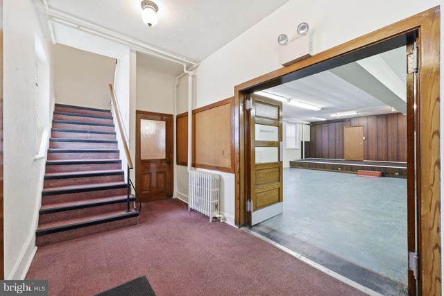 4601 ALMOND ST, Philadelphia, PA 19137