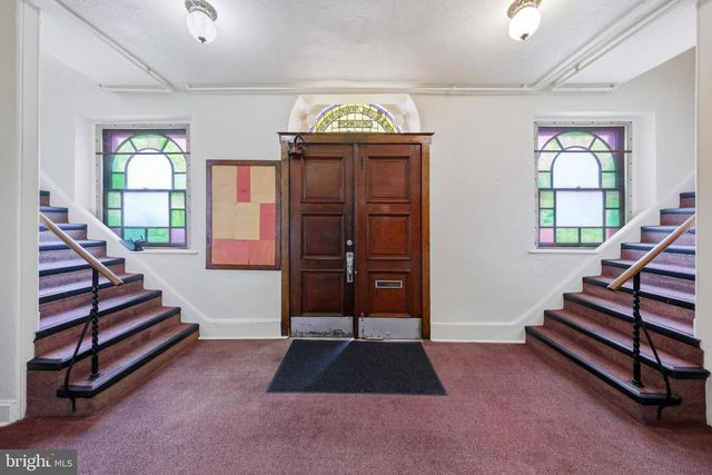 4601 ALMOND ST, Philadelphia, PA 19137