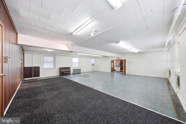 4601 ALMOND ST, Philadelphia, PA 19137