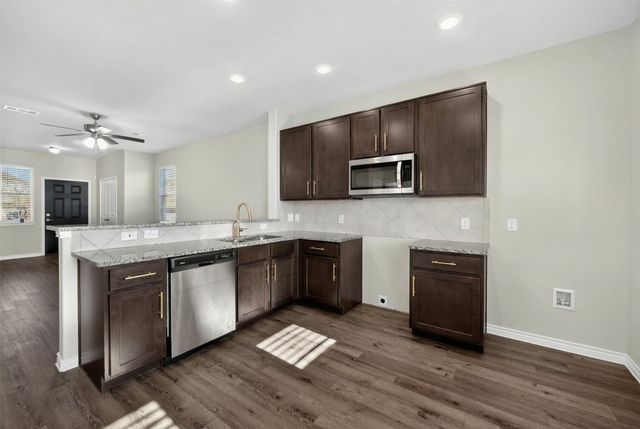 1405 Wentwood Drive, Desoto, TX 75115