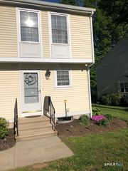1367 Hanover Avenue 103, Meriden, CT 06451