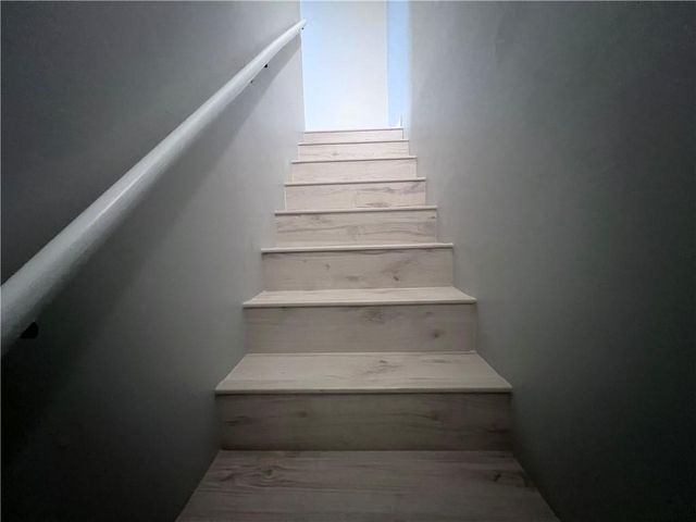 4604 PARLIAMENT Drive 107, Alexandria, LA 71303