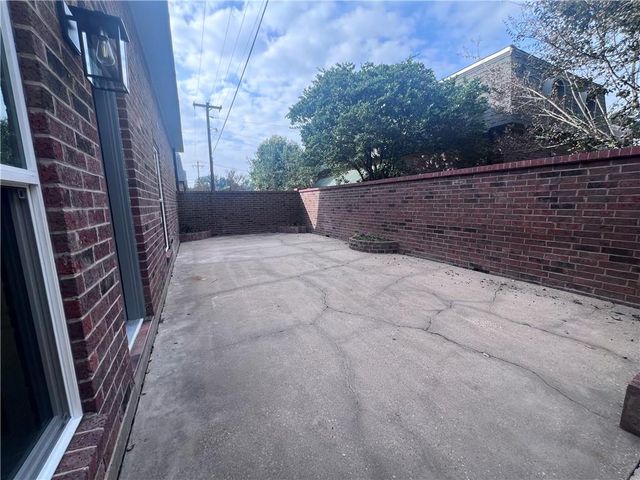 4604 PARLIAMENT Drive 107, Alexandria, LA 71303