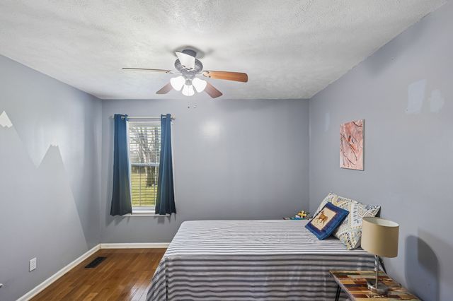 1515 Jarratt Dr, Rockvale, TN 37153