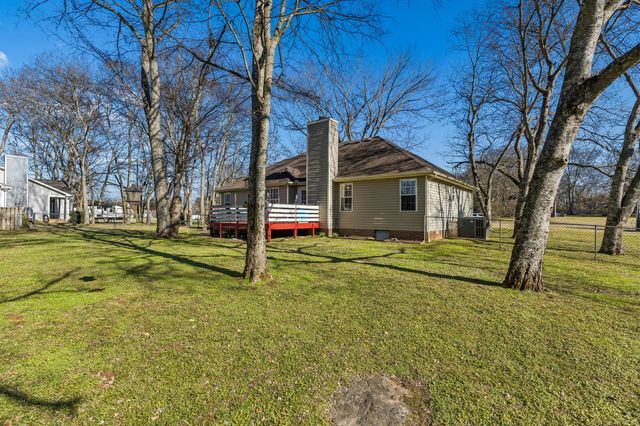 1515 Jarratt Dr, Rockvale, TN 37153