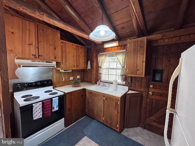 12695 BOUNDARY DR, Lusby, MD 20657