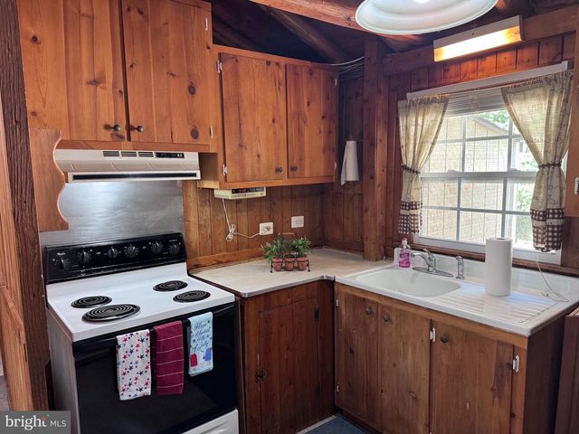 12695 BOUNDARY DR, Lusby, MD 20657