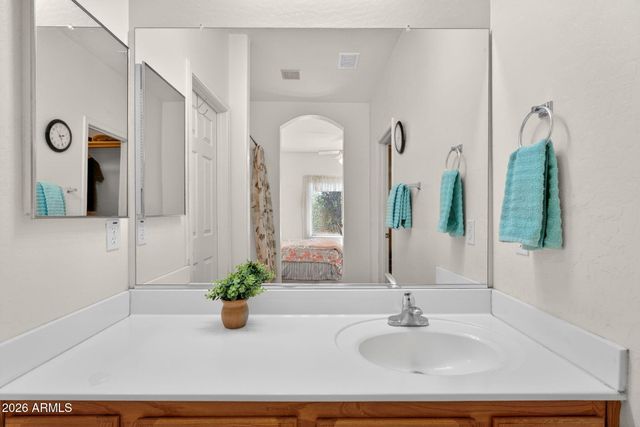 44 S GREENFIELD Road 9, Mesa, AZ 85206