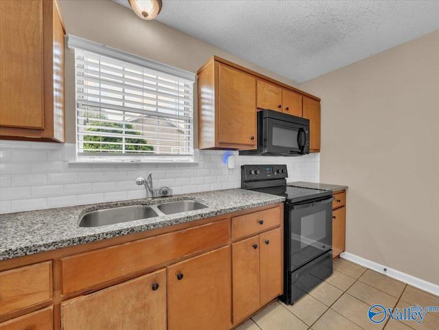 101 NW Sugar Bluff Lane, Madison, AL 35757