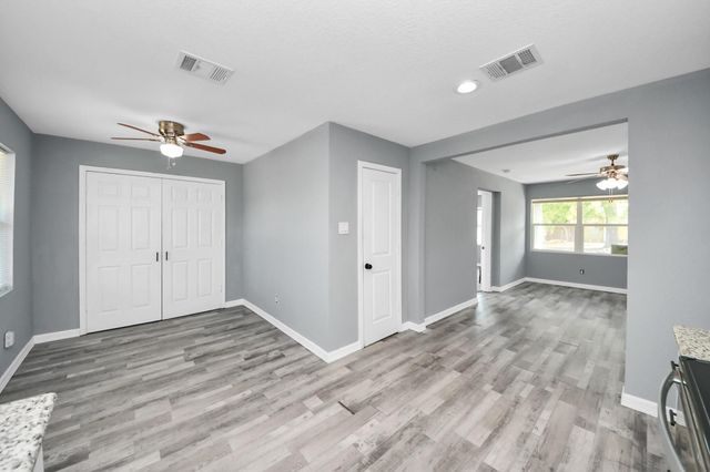 2102 Dewberry Lane, Pasadena, TX 77502