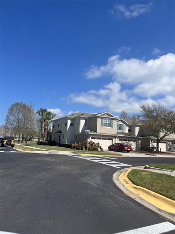 1366 PRIORY CIRCLE 8, Winter Garden, FL 34787