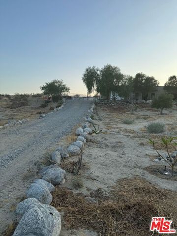 15935 Mary Circle, Desert Hot Springs, CA 92241