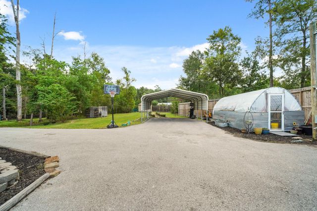 7317 Falling Oaks Street, Spring, TX 77389