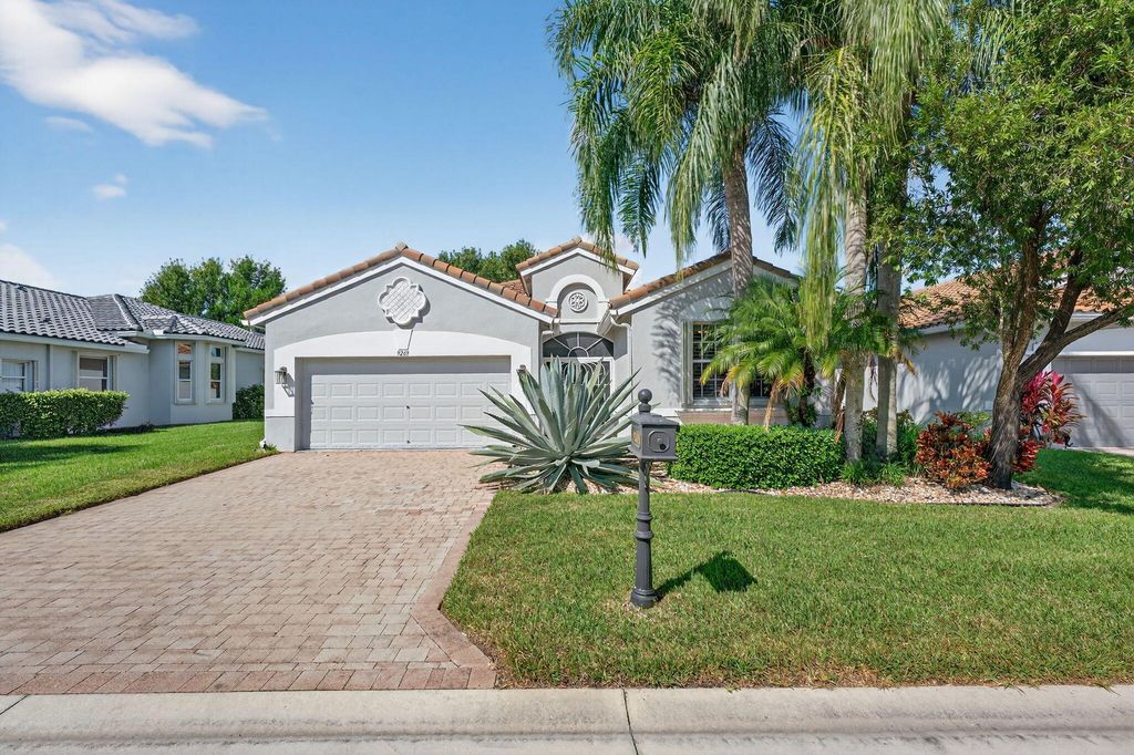 9269 Vercelli Street, Lake Worth, FL 33467