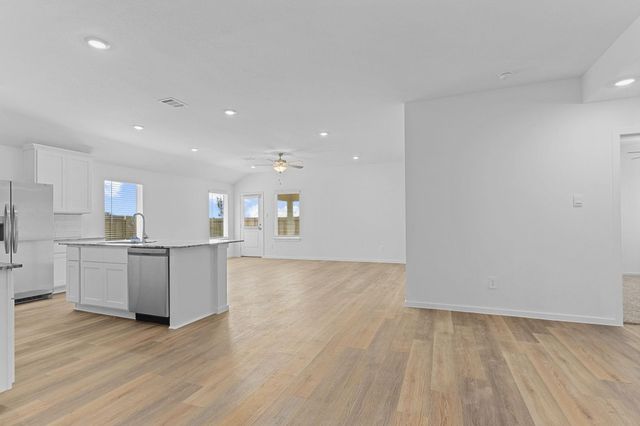 9126 Sunset Marina, Iowa Colony, TX 77583