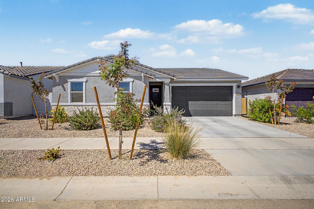 17668 W MADISON Street, Goodyear, AZ 85338