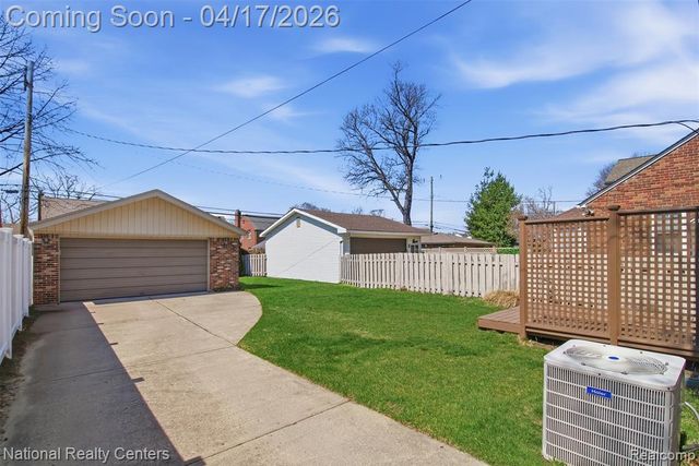 709 N Mildred Street, Dearborn, MI 48128