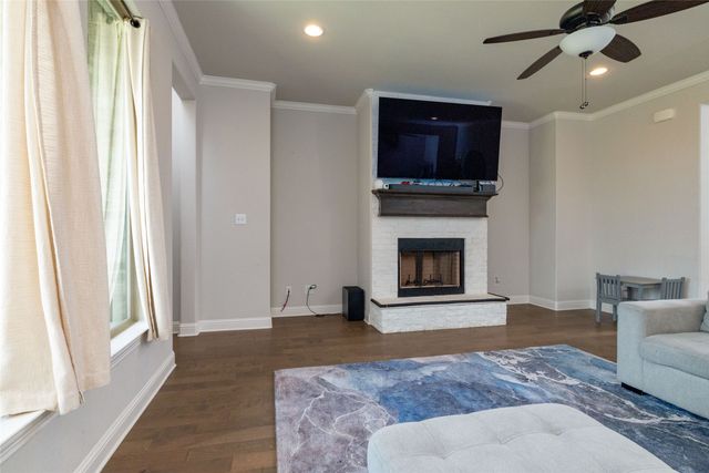 4045 Grove Valley Road, Midlothian, TX 76065