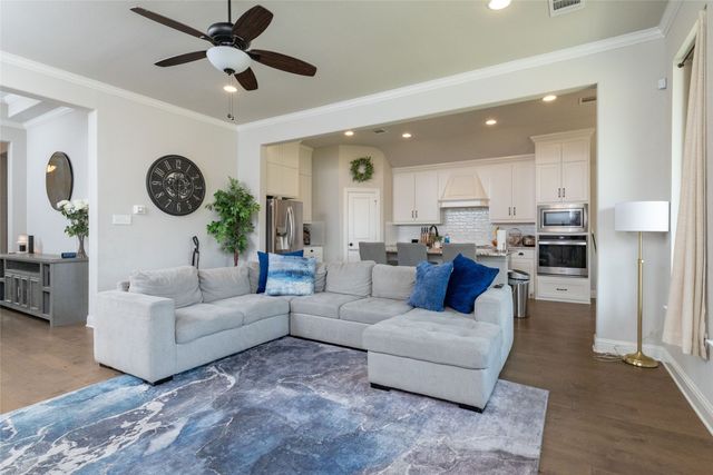 4045 Grove Valley Road, Midlothian, TX 76065