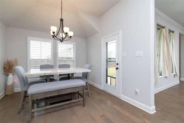 4045 Grove Valley Road, Midlothian, TX 76065