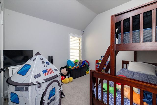 4045 Grove Valley Road, Midlothian, TX 76065