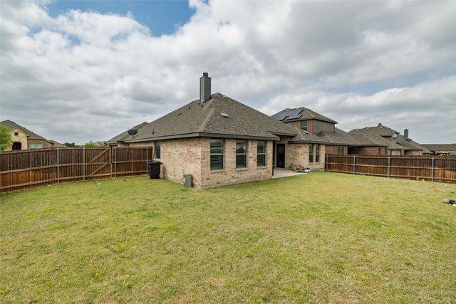 4045 Grove Valley Road, Midlothian, TX 76065