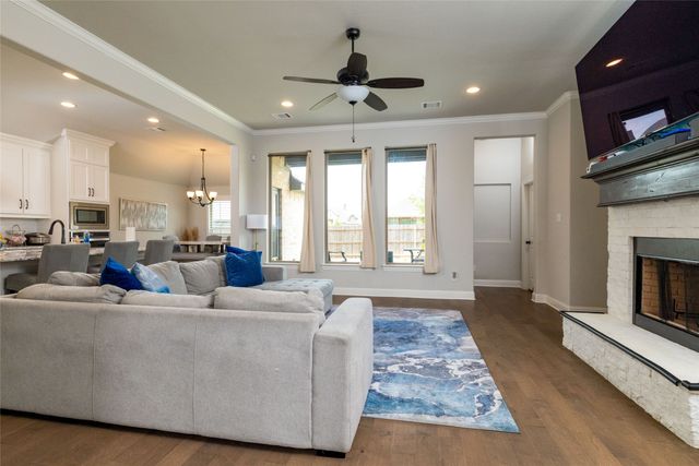 4045 Grove Valley Road, Midlothian, TX 76065