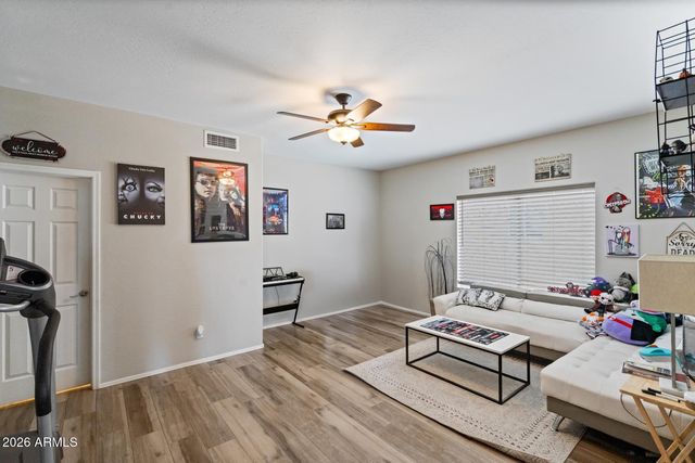 33212 N ROADRUNNER Lane, Queen Creek, AZ 85144