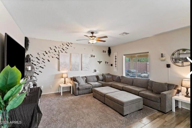 33212 N ROADRUNNER Lane, Queen Creek, AZ 85144