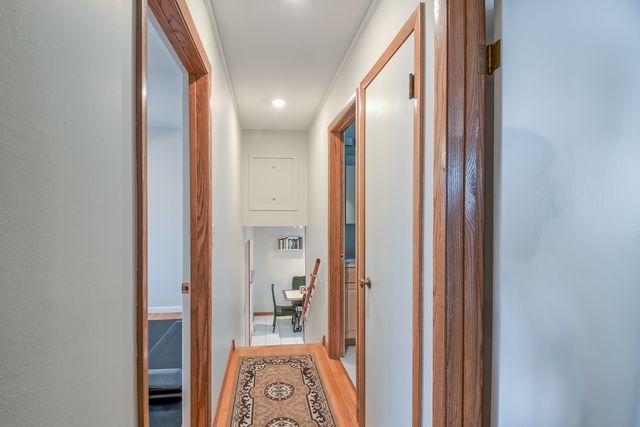 332 N West Avenue, Elmhurst, IL 60126