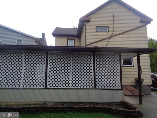 4 WATERFRONT STREET, Reedsville, PA 17084